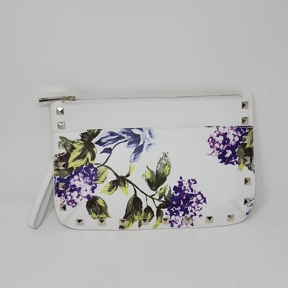 White House Black Market White Floral Faux Leather Clutch/Wrislet - Picture 1 of 6